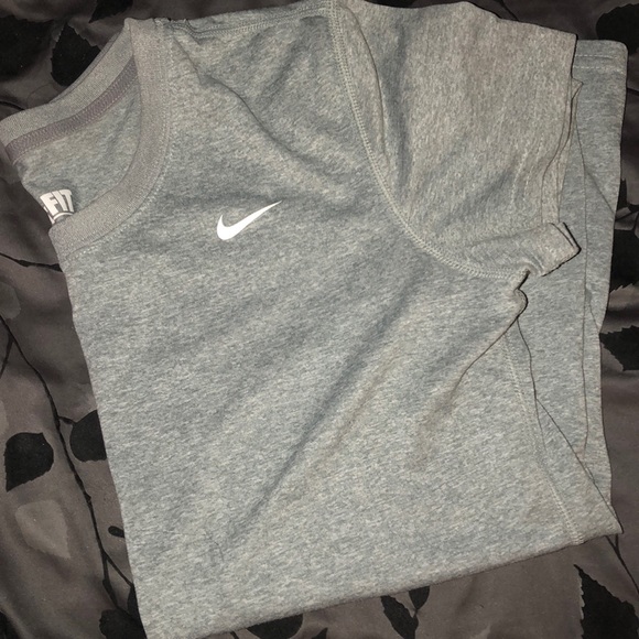 Nike Tops - NIKE GREY/WHITE DRI-FIT TEE